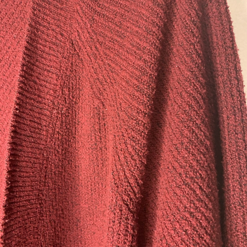 Maurice’s sweater/ cardigan